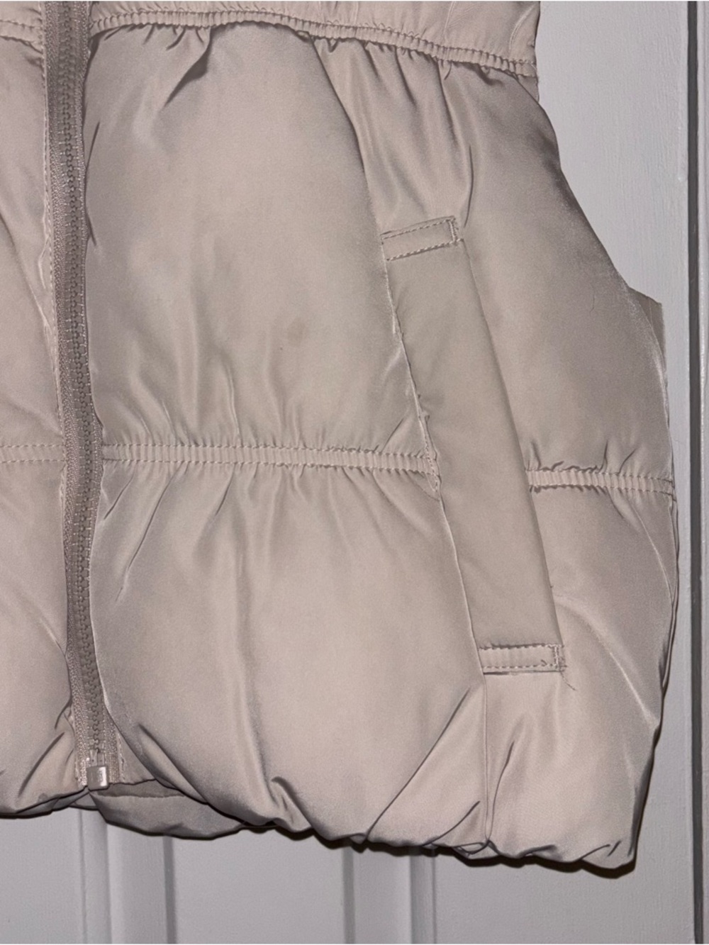 H&M Cropped Vest - Picture 7 of 10